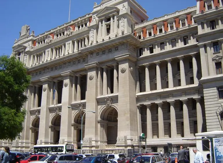 Presentaron la primera acción colectiva de amparo contra la reforma judicial