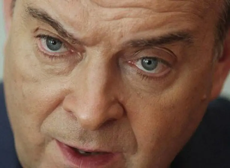 Domingo Cavallo acusó a la Presidenta: "Se enriqueció con la circular 1.050"