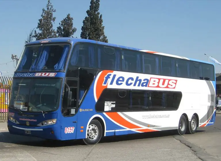 Flecha Bus anunció que fabricará carrocerí­as en Entre Rí­os con una inversión de $50 millones