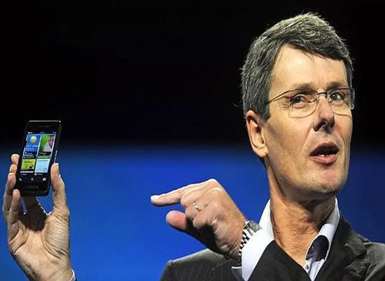 El CEO de RIM asegura que la compañí­a del BlackBerry no está en una "espiral de muerte"