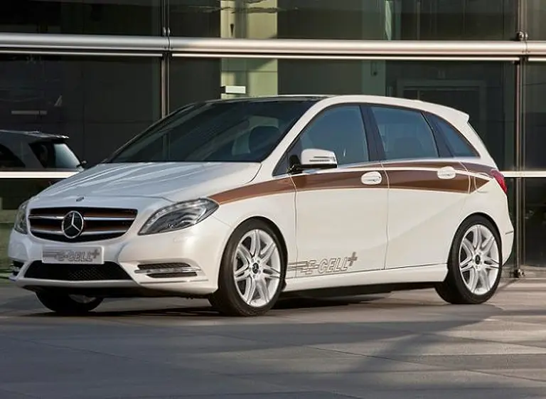 Mercedes Benz lanzará un Clase B eléctrico de la mano de Tesla