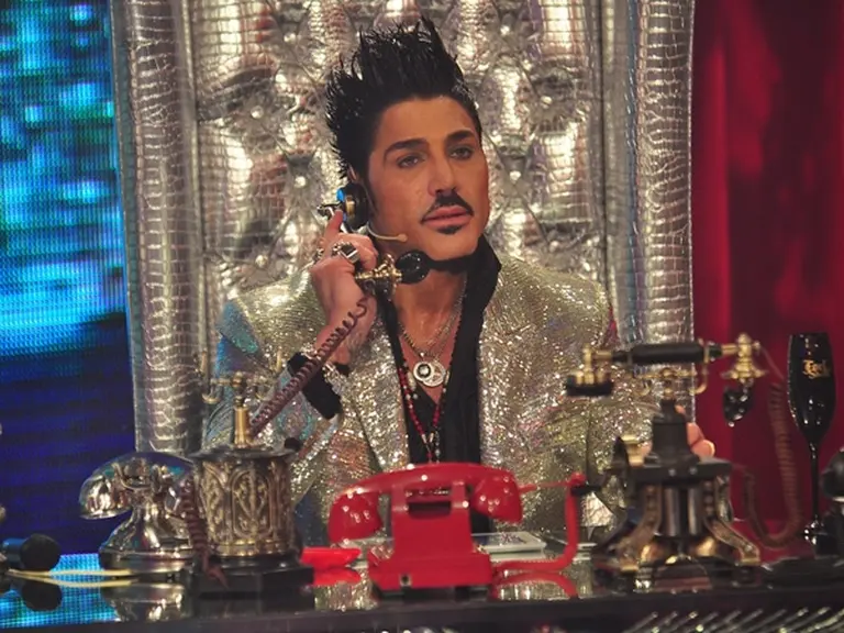 Ricardo Fort y la metáfora de una Argentina opulentamente triste