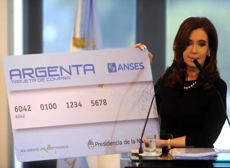 Entra en vigencia la tarjeta Argenta pero se desconocen los comercios adheridos