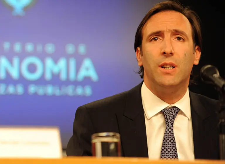 Advierten que la deuda pública sigue siendo superior a la de la década de los 90