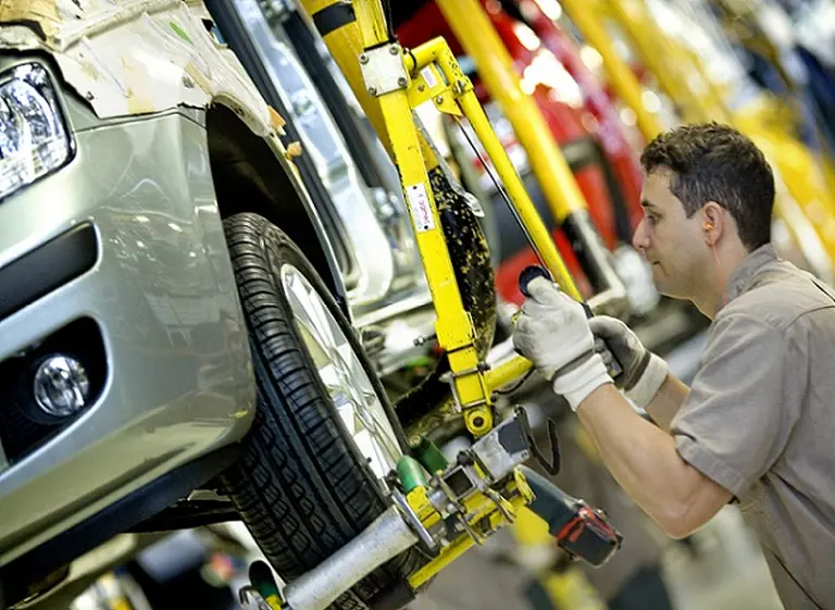 Modelos "low-cost": ¿serán la salvación de las grandes marcas?