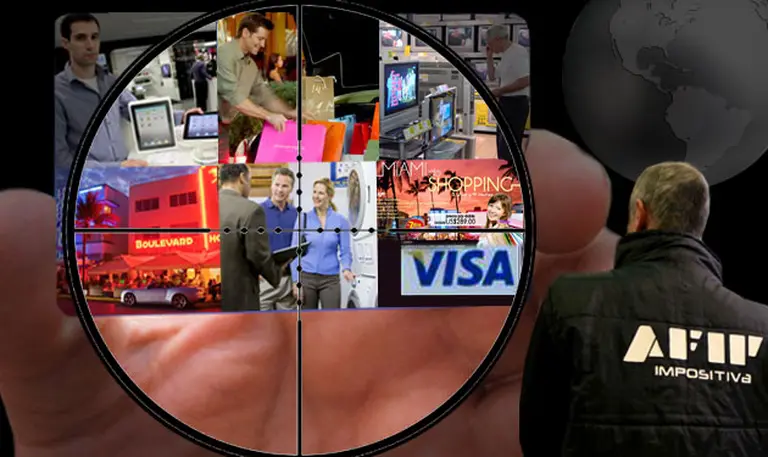 Argentinos apuran compras en el exterior y baten nuevo récord histórico: ¿principio del fin de la tarjeta "sin restricciones"?