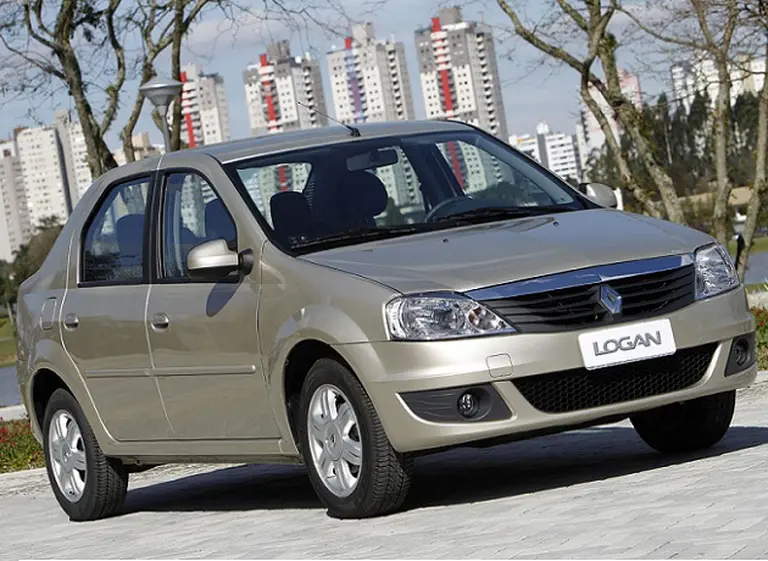 Nuevo Logan 2013: restyling para el Renault que se fabrica en Brasil