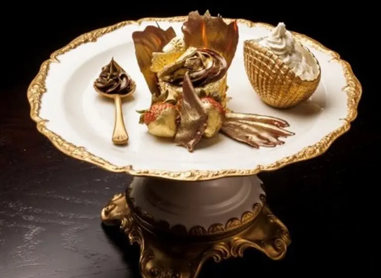Conozca el exorbitante precio del Golden Phoenix, el cupcake más caro del mundo