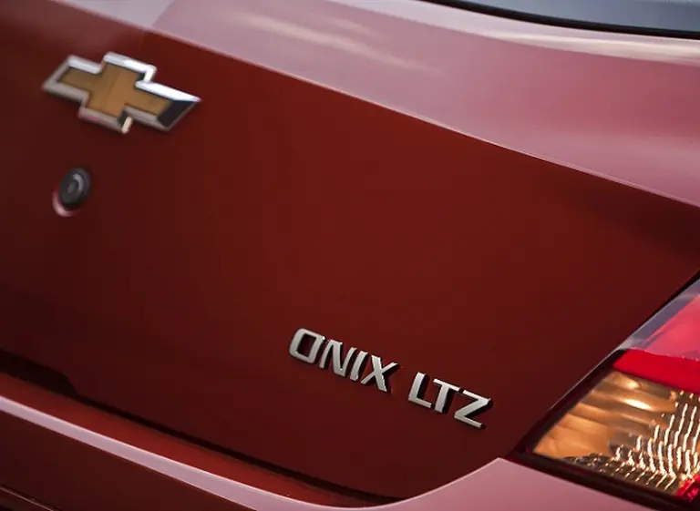 Anticipo: el nuevo hatchback de Chevrolet se llamará Onix y llegará a la Argentina en 2013