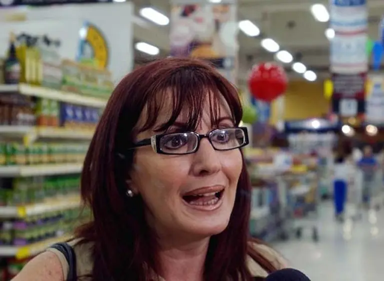 La asociación de consumidores ADECUA denunció que el Gobierno los "escracha"