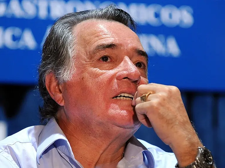 Para Barrionuevo, "la nueva CGT va a ser kirchnerismo puro"