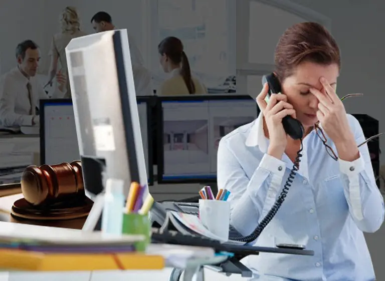 Despido: rechazan la demanda de una empleada por no comunicar su embarazo en tiempo y forma a la compañí­a