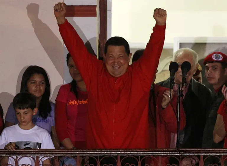 Hugo Chávez ganó con el 54% de los votos, obtuvo 10 puntos más que Henrique Capriles