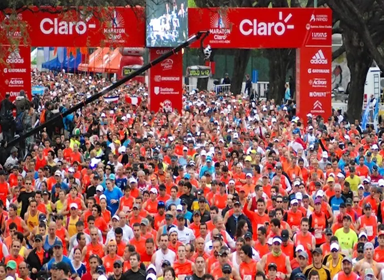 Buenos Aires corrió este domingo al ritmo de la maratón 42K
