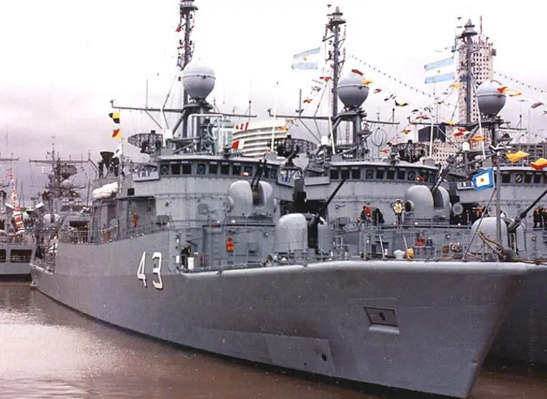 Después de la Fragata Libertad, ahora los fondos buitre apuntan a la Corbeta Espora