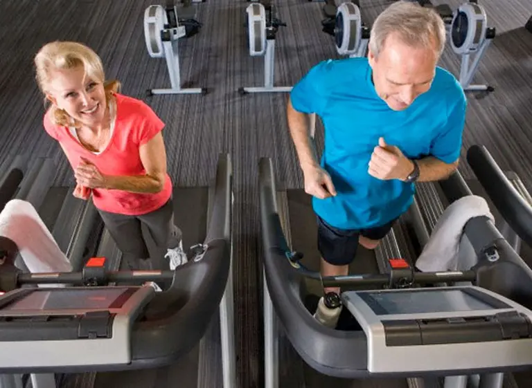 La cabeza también hace gimnasia: beneficios neurológicos de la actividad fí­sica