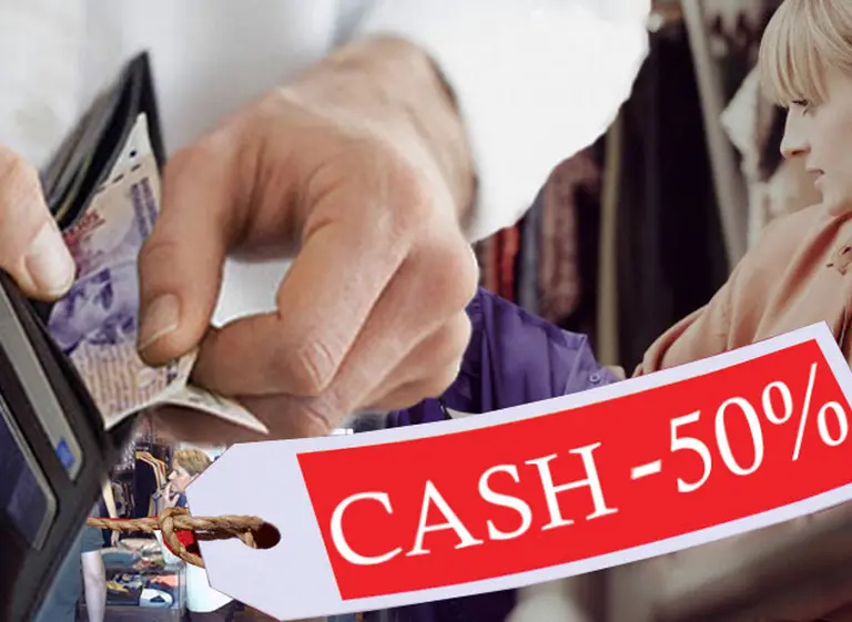 "Show me the money": por la inflación, ahora negocios ofrecen rebajas del 30% al 50% a clientes que paguen en efectivo