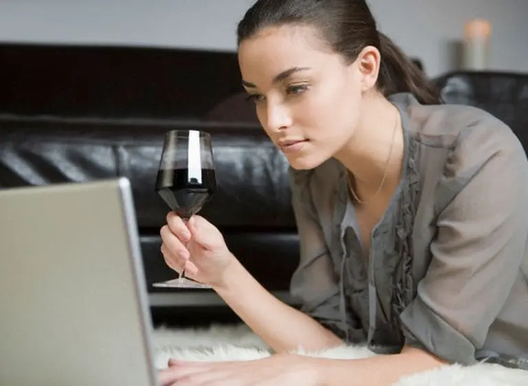 Una empresa de tecnologí­a compró la bodega Tittarelli para importar insumos