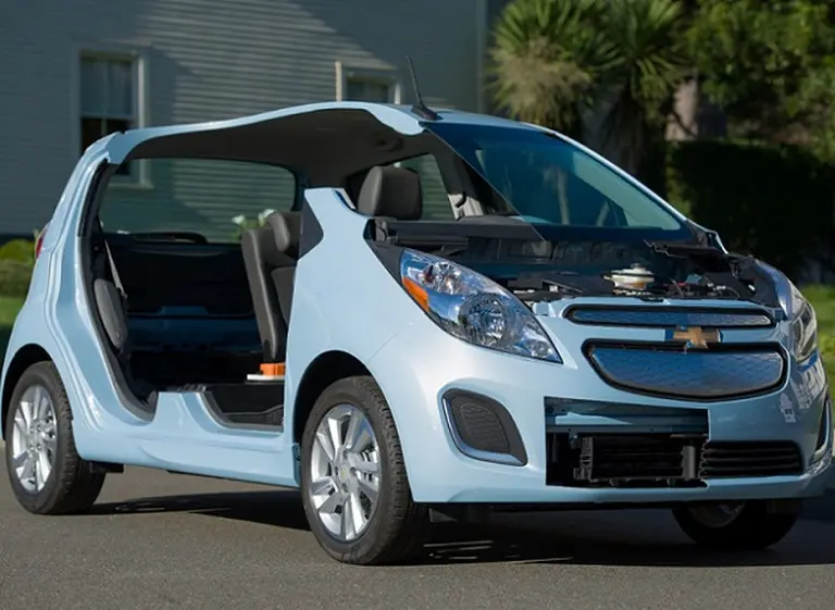 Chevrolet presentará 13 modelos en 2013 y arranca con el Spark eléctrico