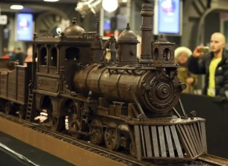 Si es fan del chocolate, este tren belga que logró un récord Guinness es ideal para usted