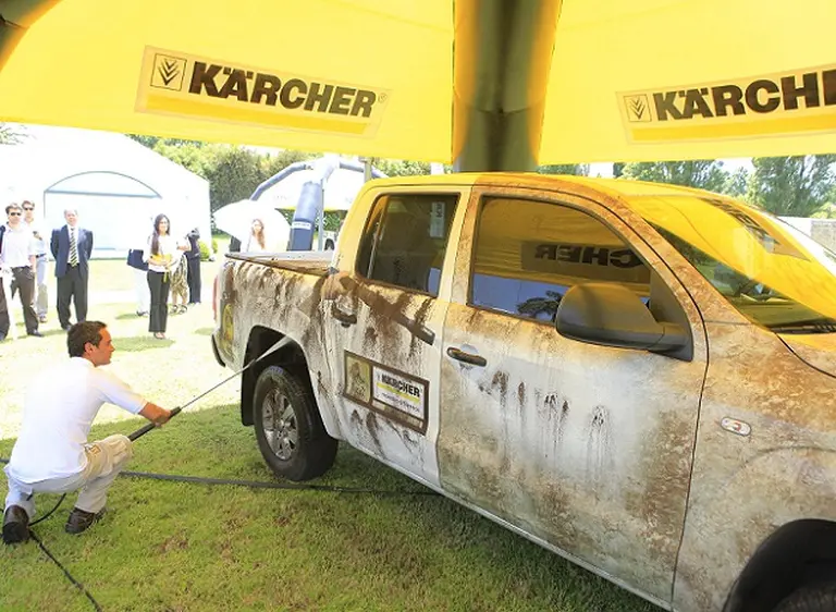 Dakar 2013: Kärcher presenta las hidrolavadoras que acompañarán rally