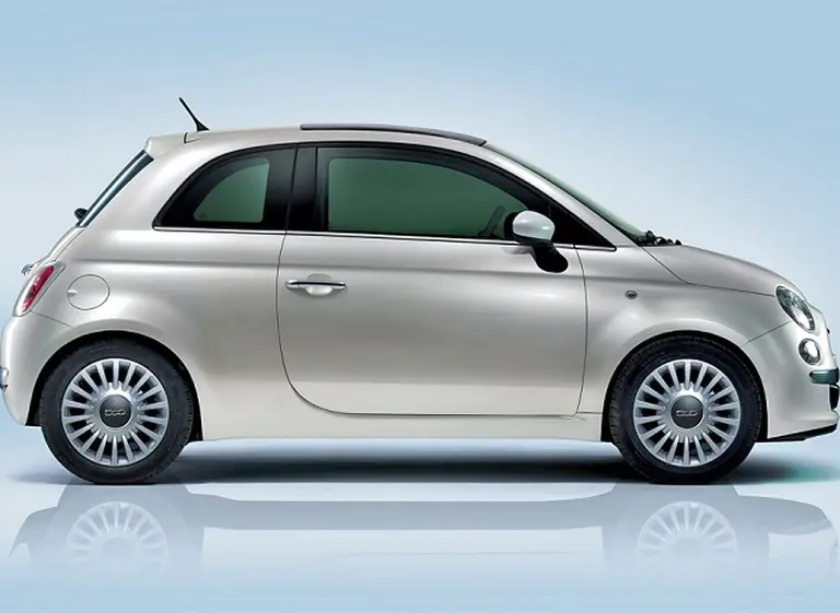 El Fiat 500 se quedó con el premio de oro al auto más seguro de 2012