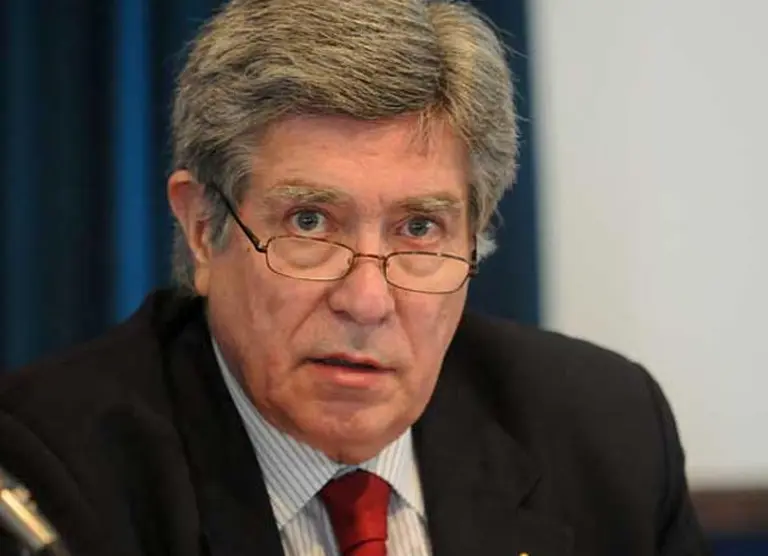 "Si la Corte reclama el 82% móvil para los jubilados, le damos la llave y que gobierne"