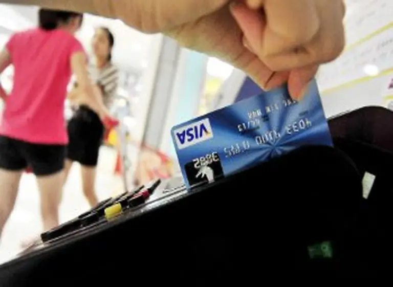 Creció 60% el uso de tarjetas por las promociones de verano