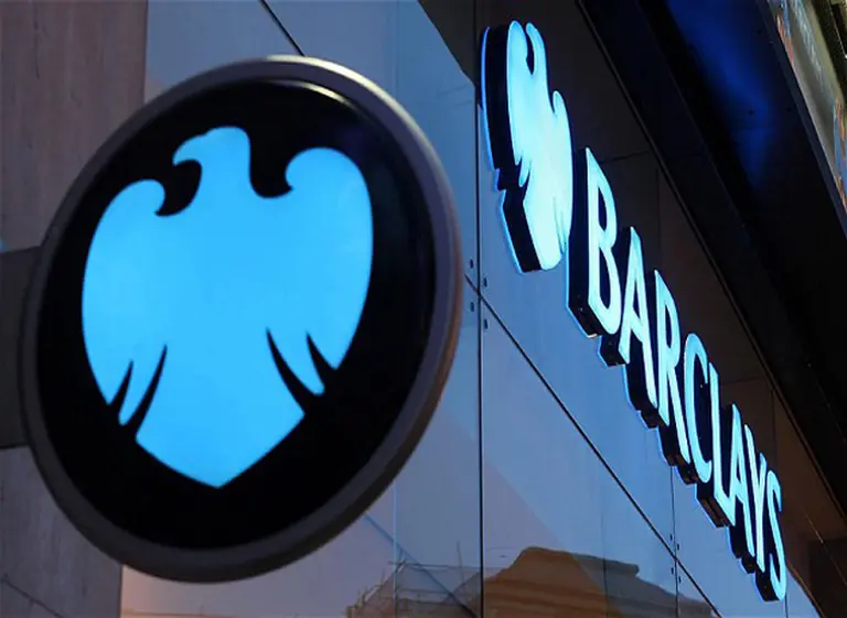 Barclays prevé suprimir hasta 2.000 empleos en banca de inversión