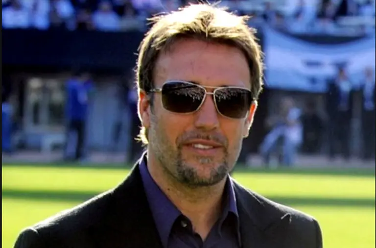 Gabriel Batistuta confiesa: "Pensé en cortarme las piernas"