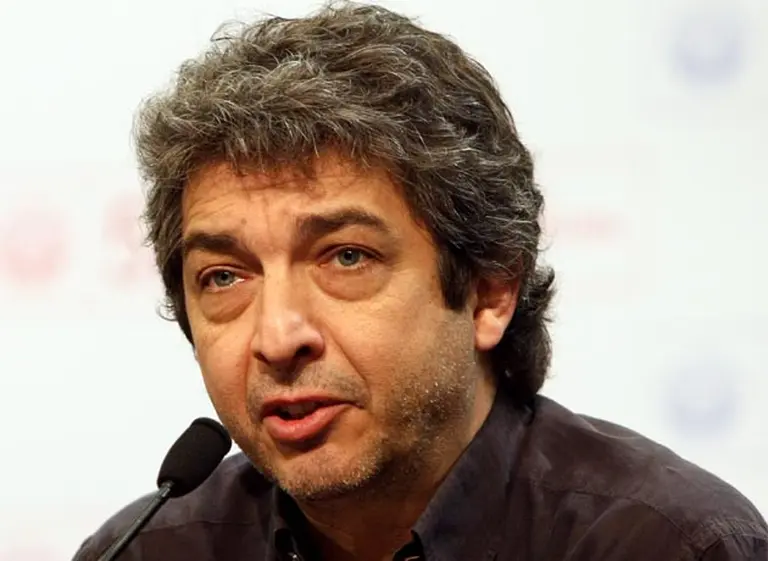 Darí­n dice que duda de la capacidad de Macri para "sacar adelante el paí­s"