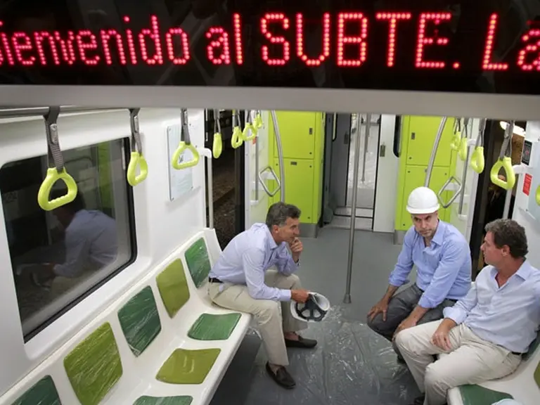 La tarifa del subte subirá el 40% y a partir de marzo pasará a costar $3,50