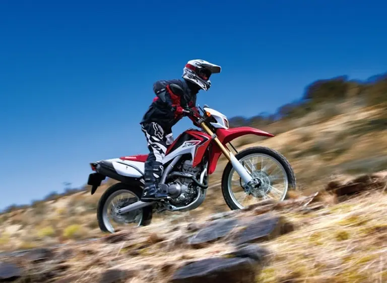 Honda espera incrementar un 40% la producción y ventas de motos en 2013