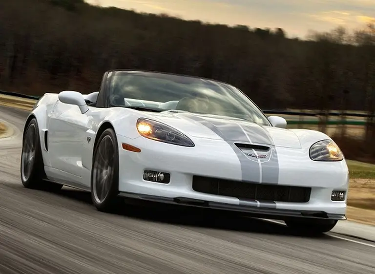 General Motors muestra cómo se fabrica el nuevo Corvette