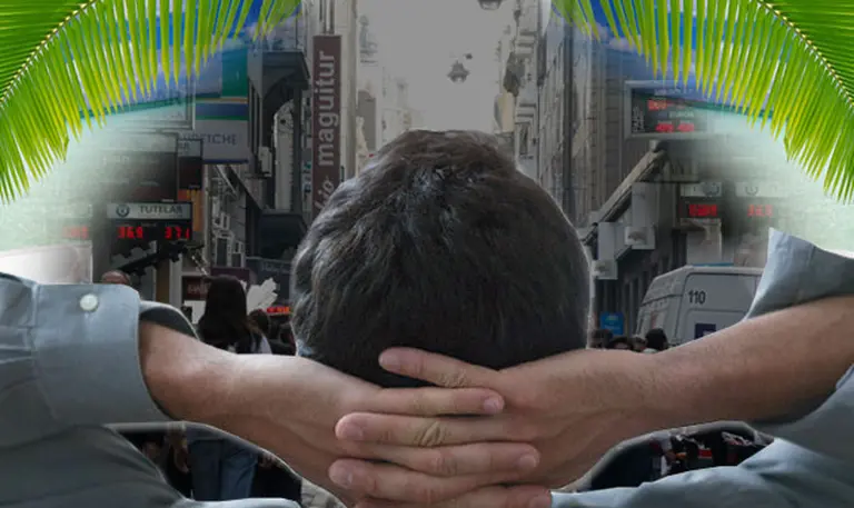 Para ahorristas: éstas son las acciones, los bonos y "cartera ideal" que recomiendan en la city para ganar en verano