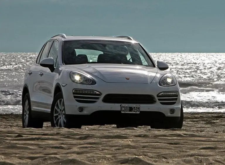 Porsche anticipa la llegada del Boxster S en su primera vez en la costa argentina