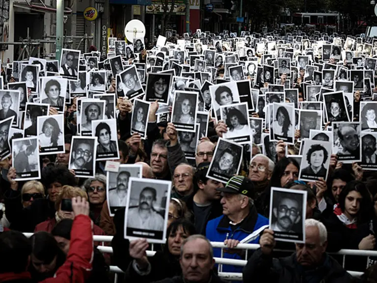 Comunidad judí­a advirtió: "Es claro que Irán decide quién declara y cómo declara"