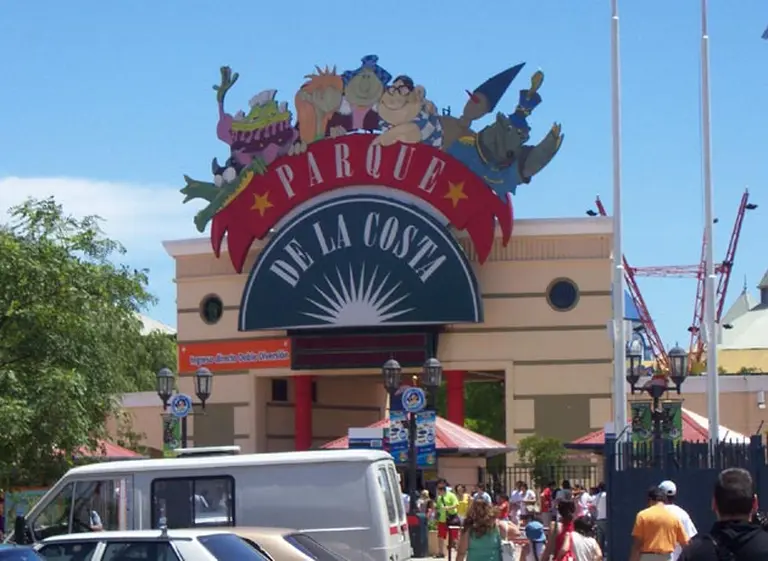 Condenaron al Parque de la Costa a indemnizar a nene que se fracturó el dedo en un juego