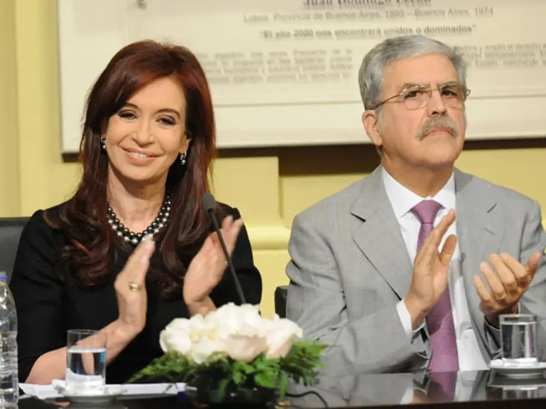 De Vido: "Esto va más allá de su voluntad, Cristina es la mejor candidata para 2015"