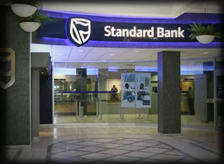 El BCRA autoriza a los chinos a cambiar la marca Standard Bank por ICBC Argentina”