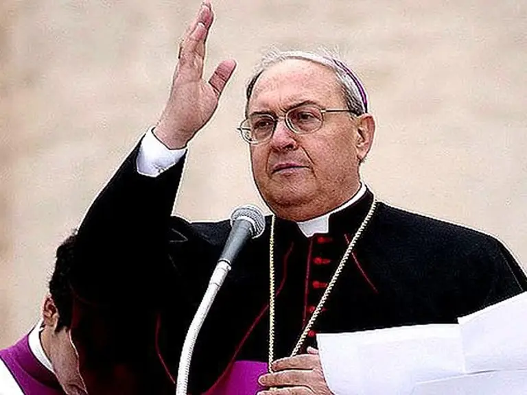 Un cardenal argentino ya figura entre los candidatos "papables"