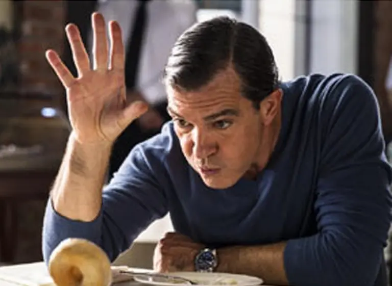 Antonio Banderas lucha contra la comida en la nueva campaña de los chicles Wrigley's