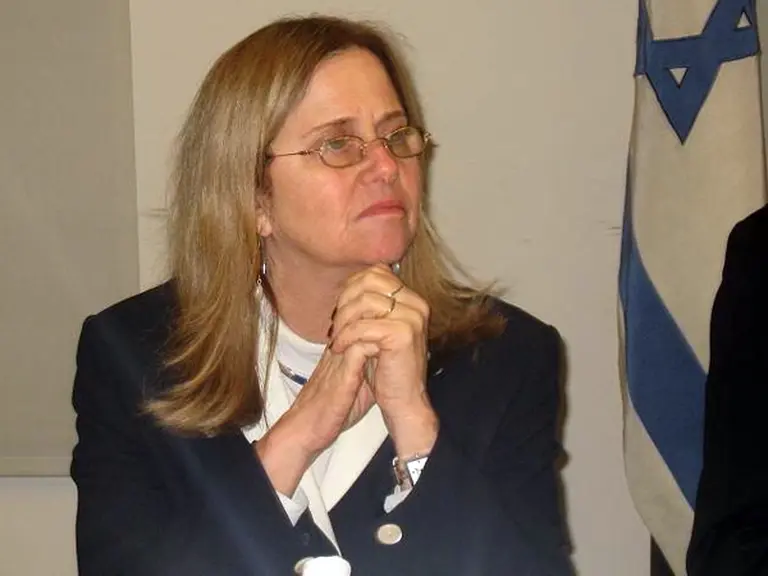 Para Israel, la acusación de Irán de un autoatentado es "una estupidez"