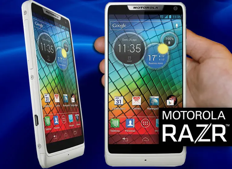 Motorola Razr i, un teléfono móvil con cerebro de netbook