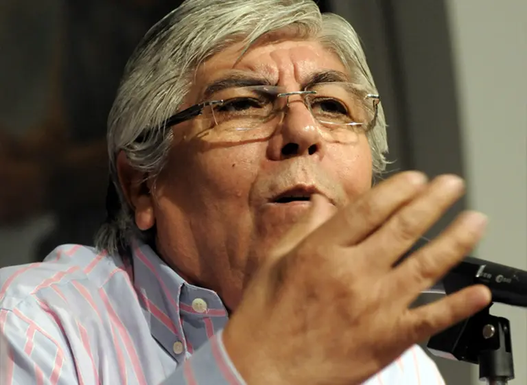 El gremio de Moyano se amplí­a y abre su propia ART para proteger a sus empleados