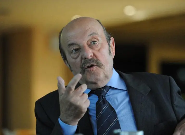 Julio Bárbaro: "Hoy serí­a inviable un personaje como Menem"