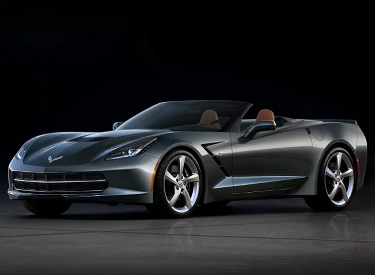 Chevrolet difunde las primeras imágenes oficiales del Corvette Stingray descapotable