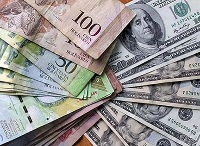 Venezuela volverá a devaluar el bolivar a través de su sistema de subastas de dólares