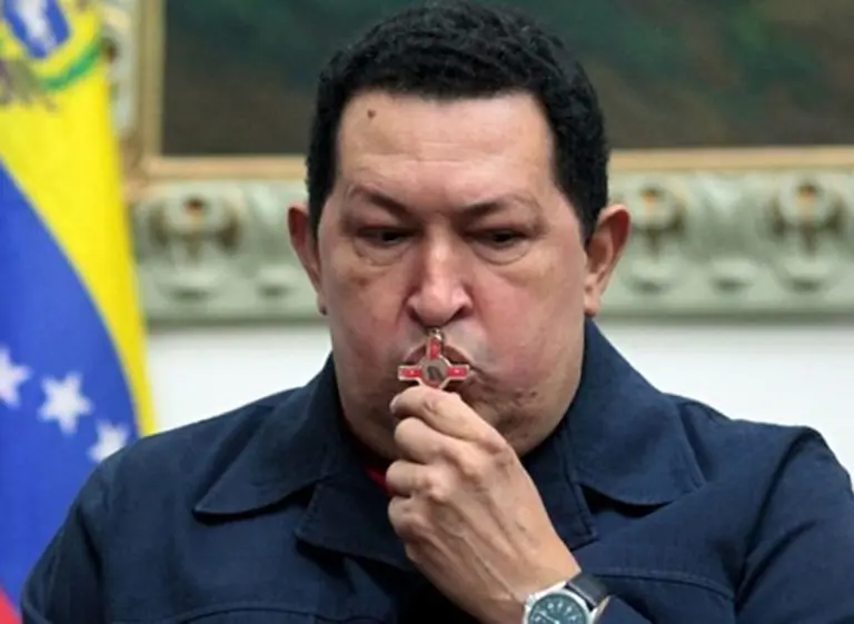 Por fallecimiento de Chávez, ocho paí­ses decretan duelo