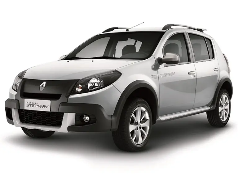 Renault incorpora airbag y ABS a todas las versiones de Logan, Sandero y Stepway